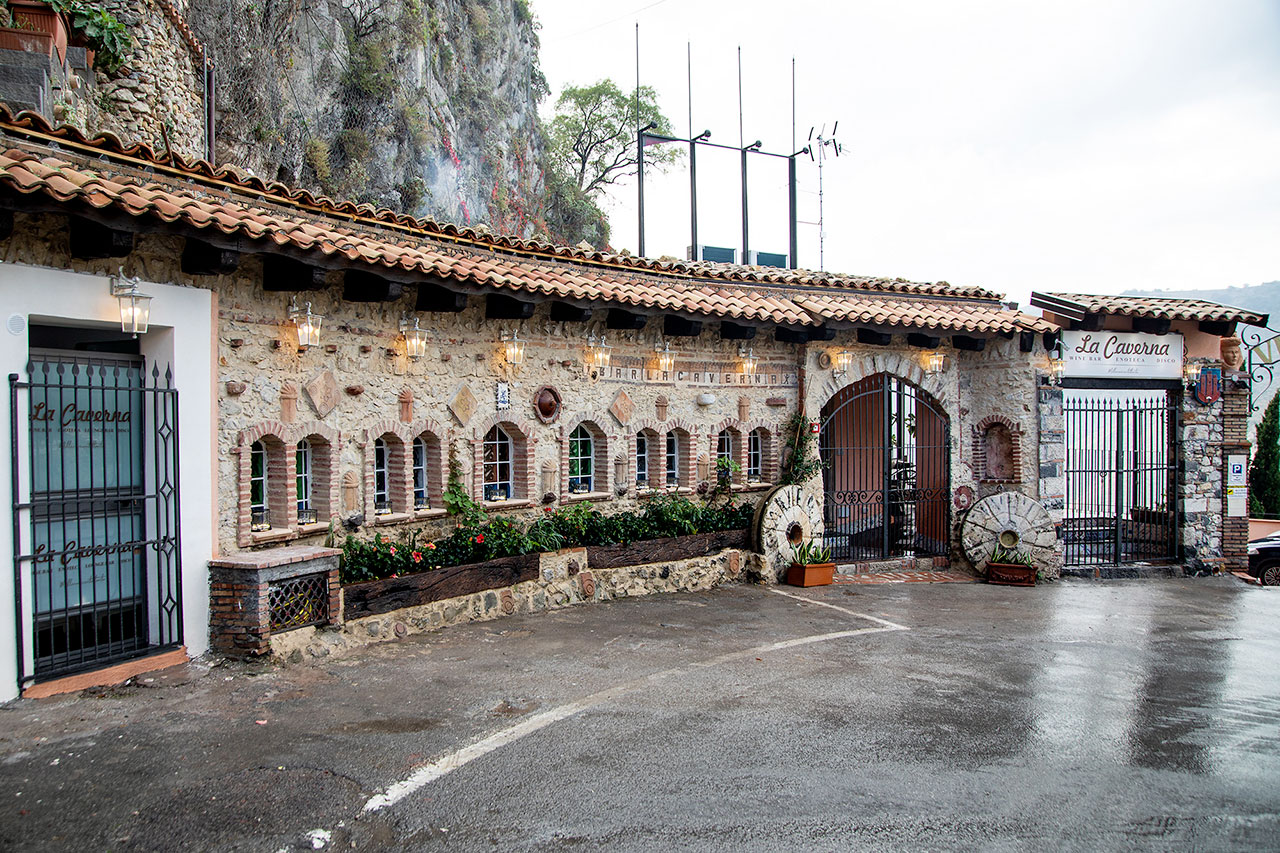 La Caverna Wine Bar | Castelmola | Taormina